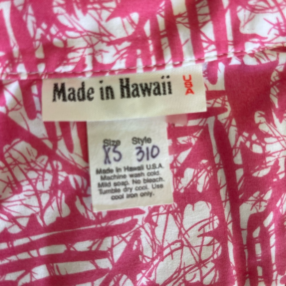 Pink Ladies aloha shirt/blouse made in Hawaii 100% cotton. XS x small - Picture 4 of 6